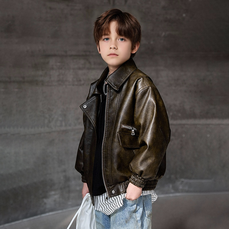 Boys Dark Green Waterproof Win - Streetwear Brand Photography avaliação e preço